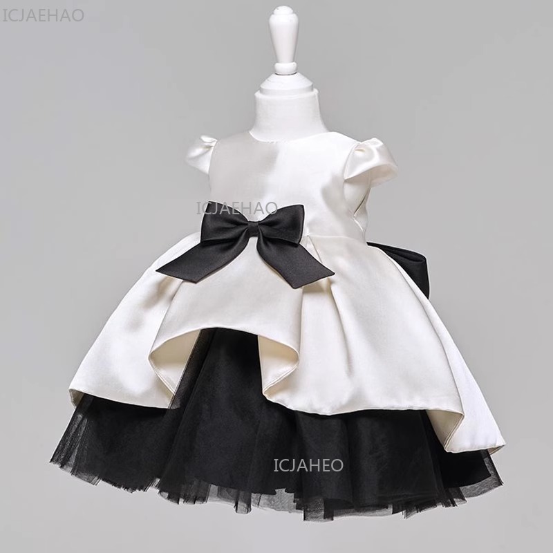 Abito da Principessa in Raso c - Baby Clothing Dresser recensione e prezzo