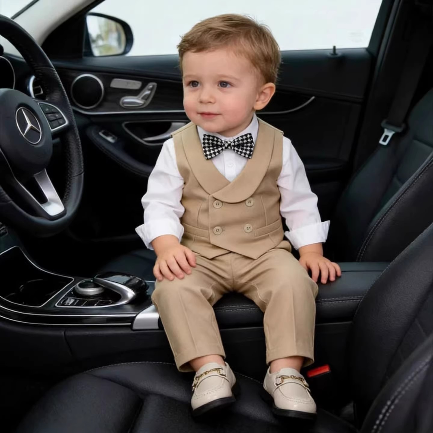 Completo da Cerimonia per Bamb - Baby Clothing Dividers recensione e prezzo